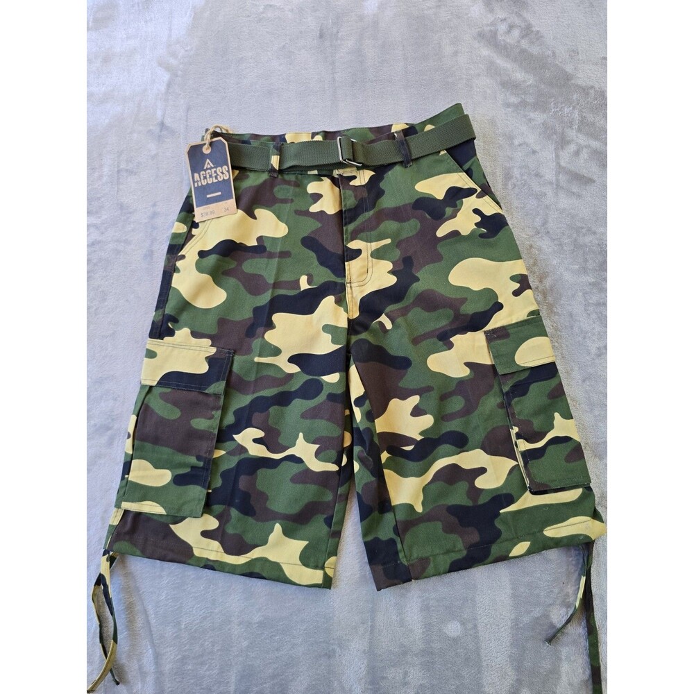 Access Shorts-SZ-34. With Cargo Pockets. Camouflage Belt.